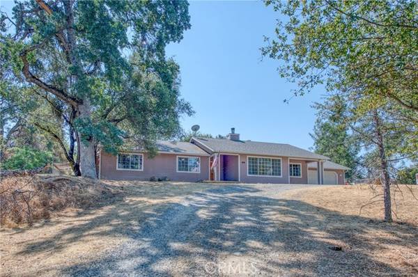 31863 Oak Junction Lane, North Fork, CA 93643