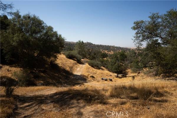 22593 Road 211,  Friant,  CA 93626