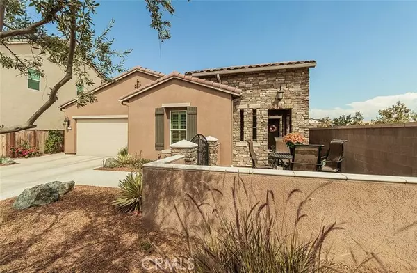 933 Vineyard Court, Madera, CA 93636