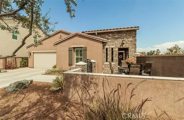 933 Vineyard Court, Madera, CA 93636