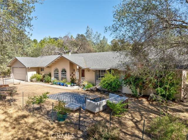 30259 Revis Road, Coarsegold, CA 93614