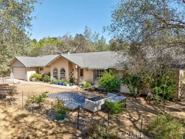 30259 Revis Road, Coarsegold, CA 93614