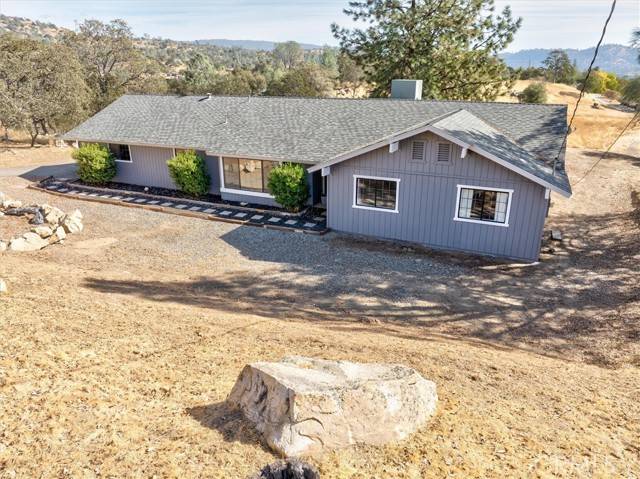 28891 Crystal Springs Court, Coarsegold, CA 93614