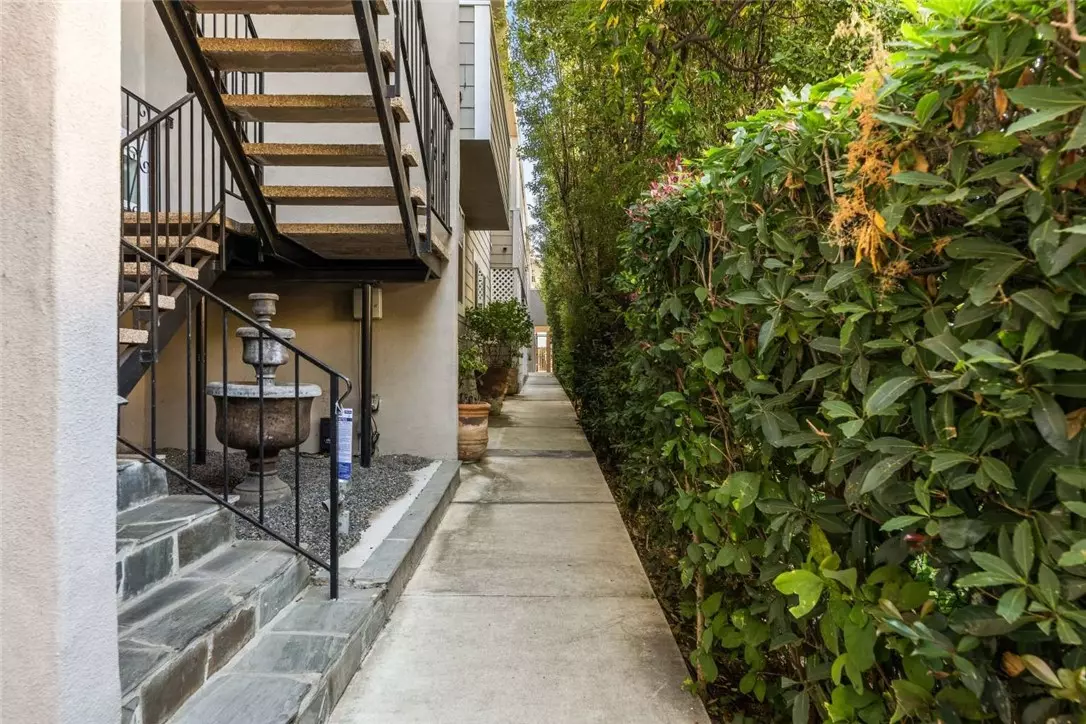 Santa Monica, CA 90404,1240 Franklin Street #3