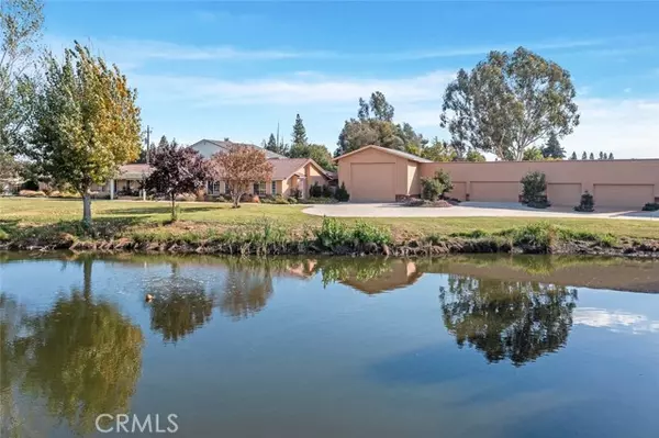 8117 N Fowler Avenue, Clovis, CA 93619