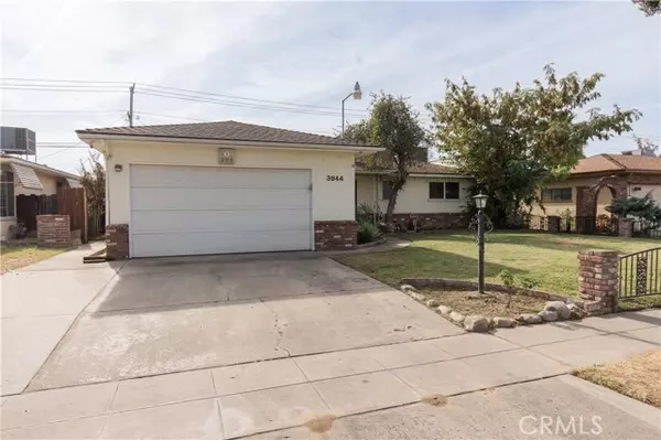 3944 E Farrin Avenue, Fresno, CA 93726