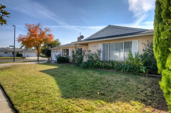 Fresno, CA 93711,1417 W Minarets Avenue