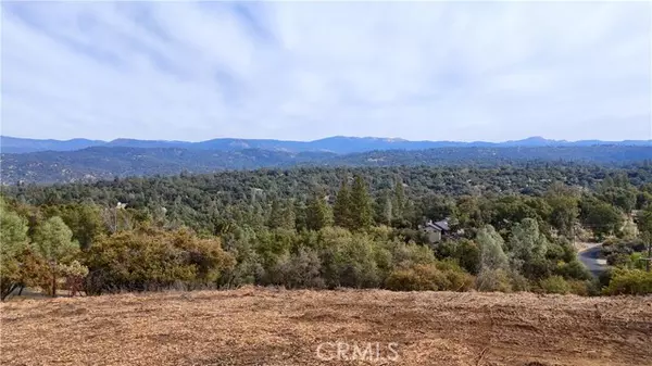 1 Stillmeadow, Oakhurst, CA 93644