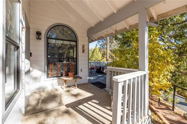 40648 Saddleback Road, Bass Lake, CA 93604