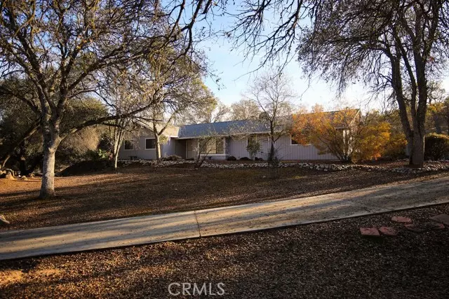 43376 Crystal Springs Way, Coarsegold, CA 93614