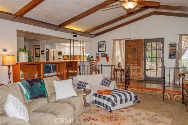 31783 Antelope Lane, Squaw Valley, CA 93675