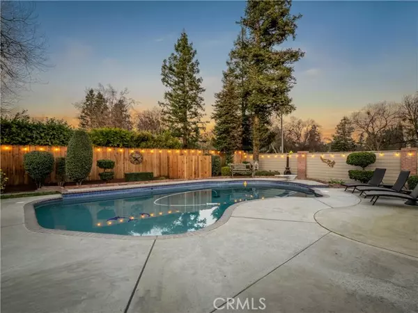 403 W Athens Avenue, Clovis, CA 93611