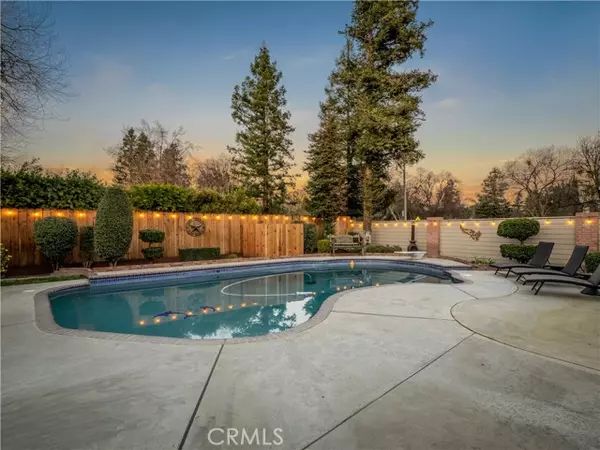 403 W Athens Avenue, Clovis, CA 93611