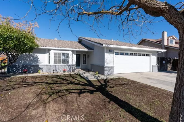 Los Banos, CA 93635,1004 Peachwood Court