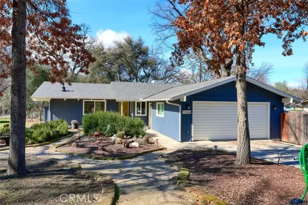 40668 Griffin Drive, Oakhurst, CA 93644