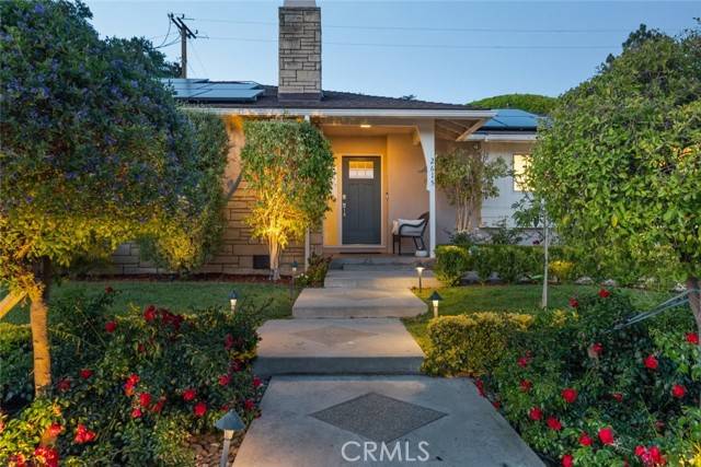 2615 Pontiac Street, La Crescenta, CA 91214