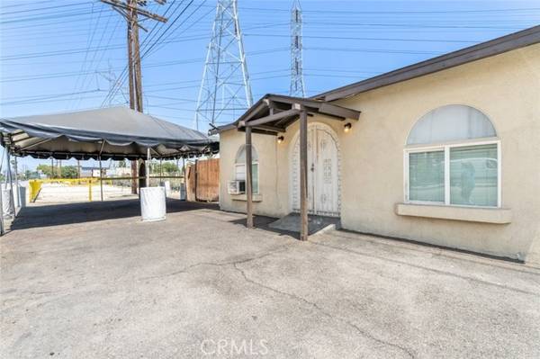 6138 Vineland Avenue, North Hollywood, CA 91606