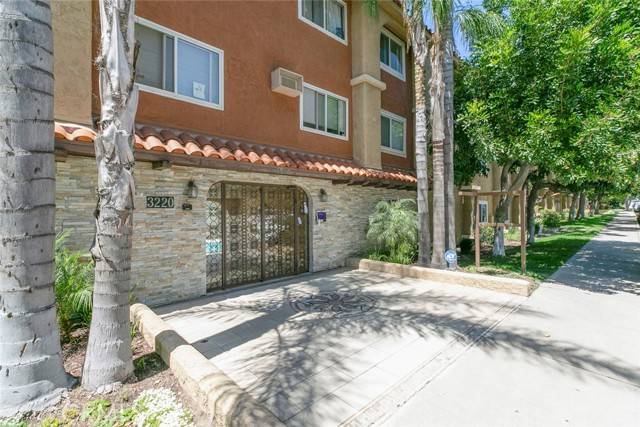 3220 Altura Avenue #215, Glendale, CA 91214