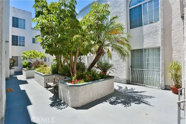 Burbank, CA 91505,151 N Maple Street #213