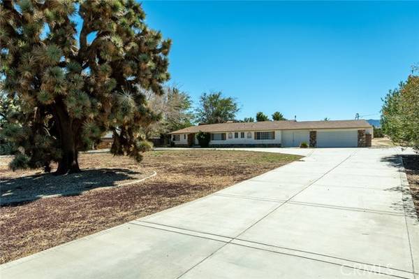 Palmdale, CA 93551,2240 W Avenue N