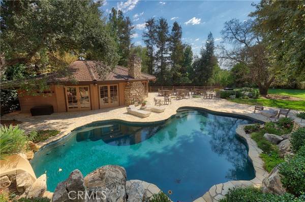 La Canada Flintridge, CA 91011,1252 El Vago Street