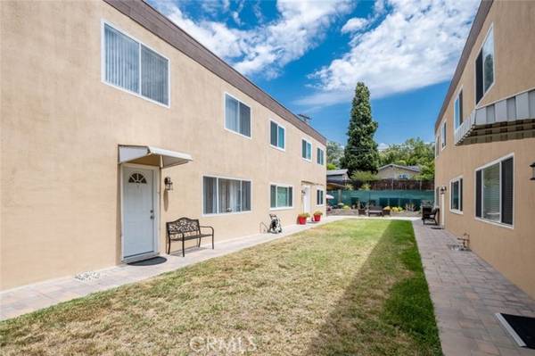 Tujunga, CA 91042,10310 Commerce Avenue #1