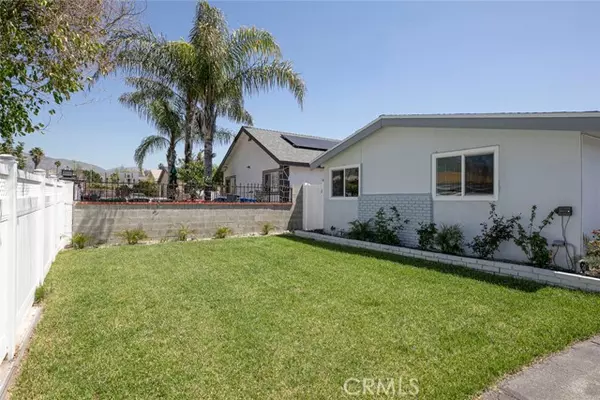 San Fernando, CA 91340,13188 Corcoran Street