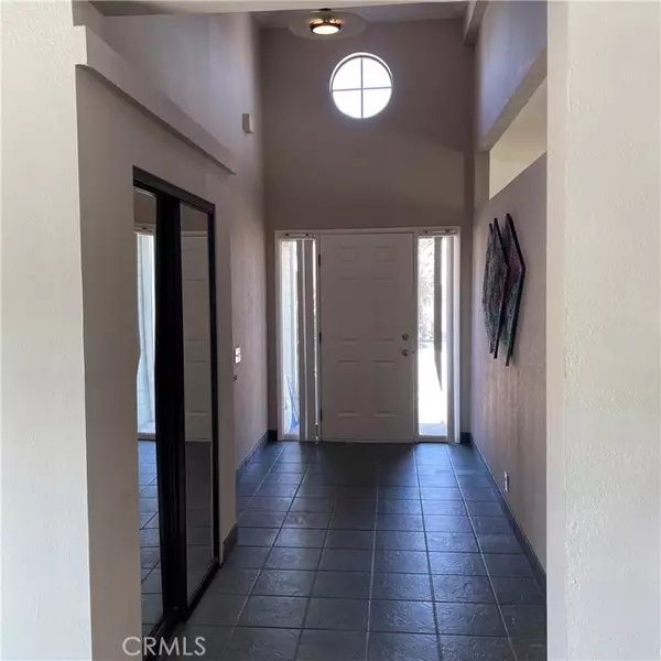 Sylmar, CA 91342,13691 Gavina #550