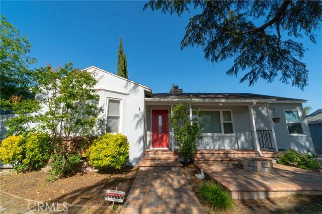 8922 Rathburn Avenue, Northridge, CA 91325