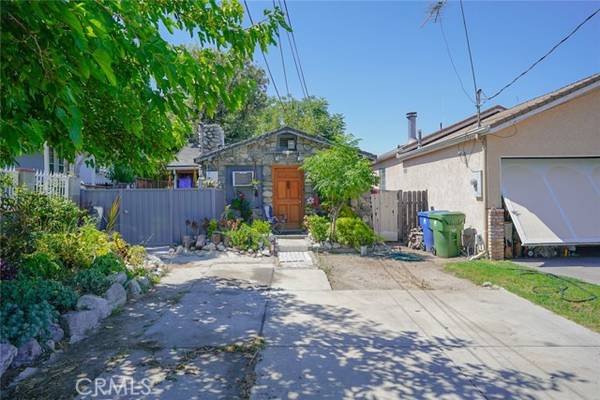 Sunland, CA 91040,7808 Kyle St