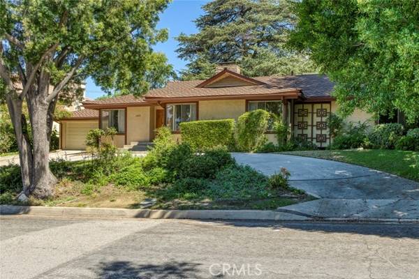 2415 Whittier Drive, La Crescenta, CA 91214