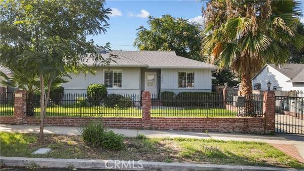 8240 Owens Street, Sunland, CA 91040