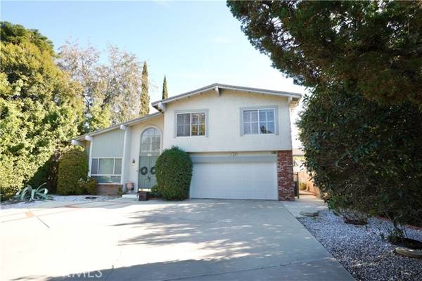 6838 Whitaker Avenue, Van Nuys, CA 91406