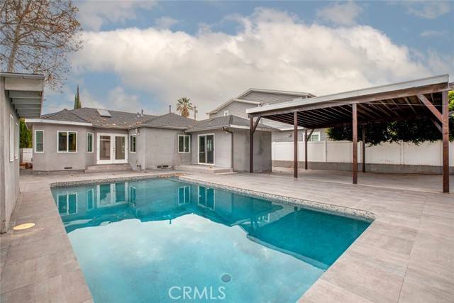 12427 Kling Street, Studio City, CA 91604