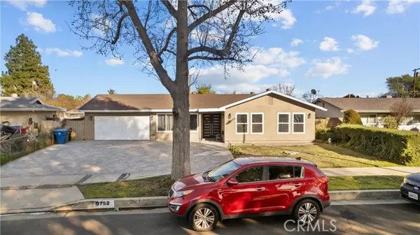 Chatsworth, CA 91311,9752 Laramie Avenue