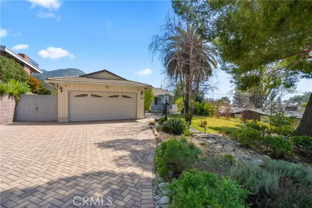 La Crescenta, CA 91214,2334 Jayma Ln