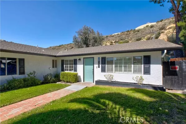 Canyon Country, CA 91351,28231 Enderly Street