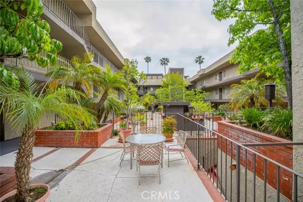 125 W Mountain Street #206, Glendale, CA 91202