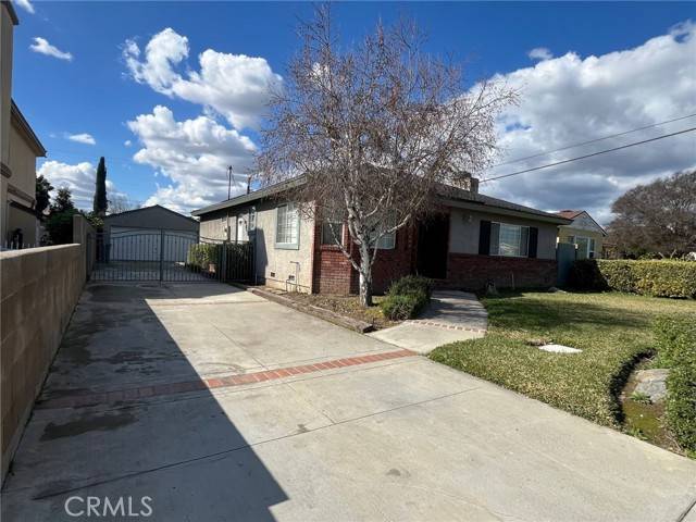 4949 Fiesta Avenue, Temple City, CA 91780