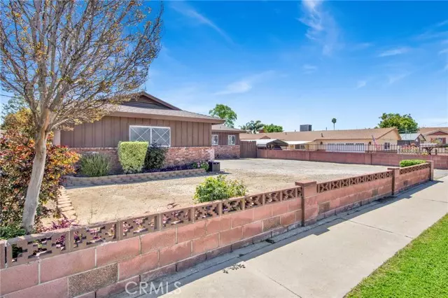 Sun Valley, CA 91352,10906 Vinedale Street