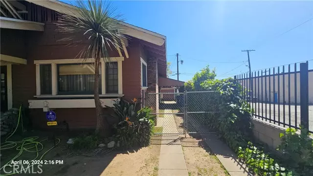 Los Angeles, CA 90027,4622 Welch Place