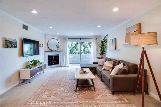 4702 Fulton Avenue #303, Sherman Oaks, CA 91423