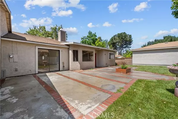 Claremont, CA 91711,525 Wayland Court