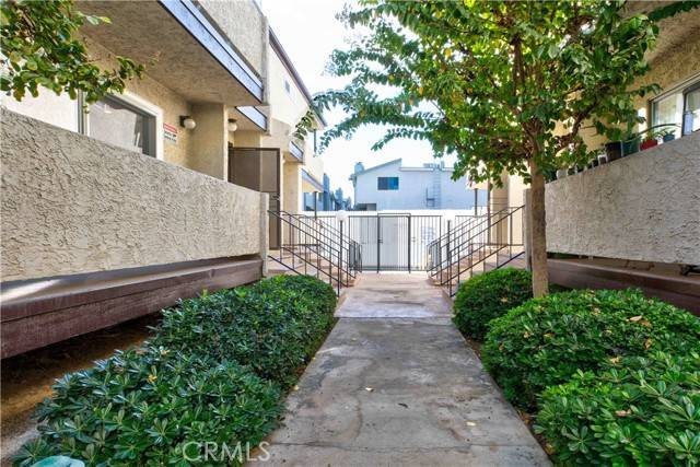 8801 Cedros Avenue #13, Panorama City, CA 91402