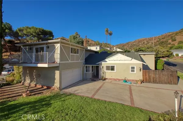 Sun Valley, CA 91352,8322 Echelon Place