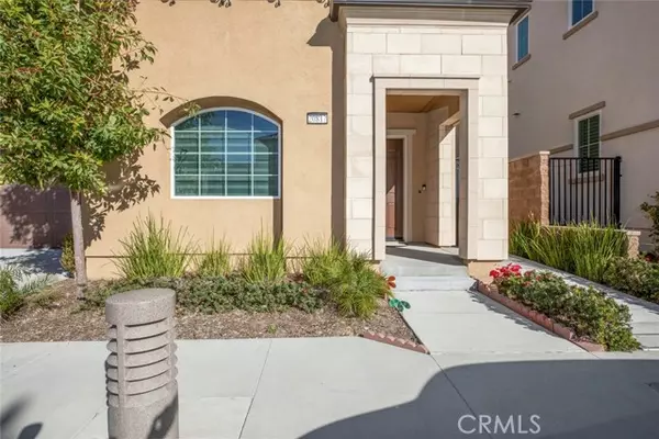 Porter Ranch, CA 91326,20817 W Bur Oak Circle