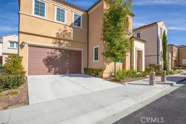 Porter Ranch, CA 91326,20817 W Bur Oak Circle