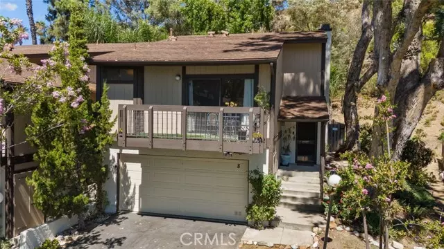 Sun Valley, CA 91352,10831 Roycroft Street #8