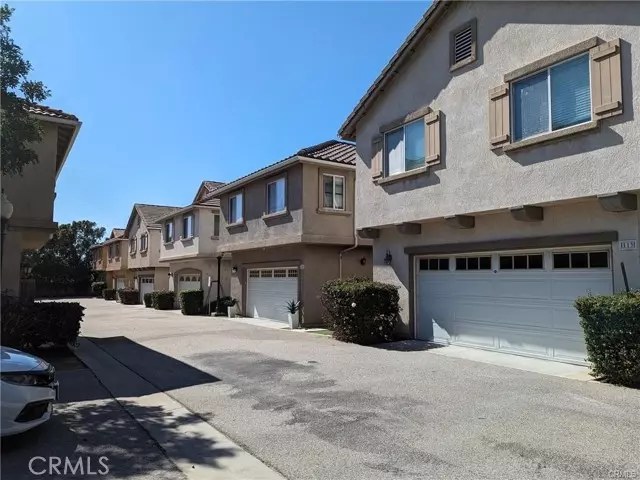 Sylmar, CA 91342,15721 Cobalt Street #113