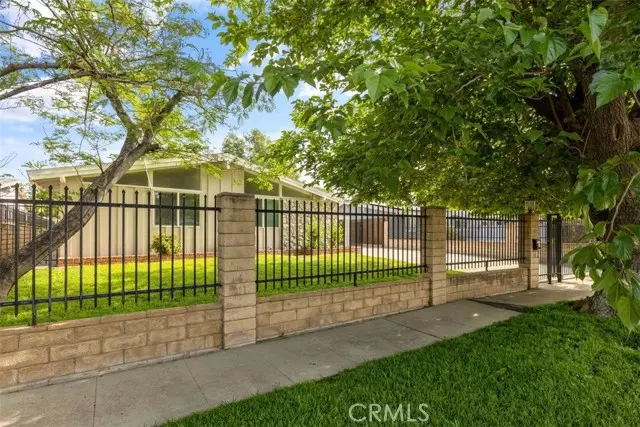 16427 Clymer Street, Granada Hills, CA 91344